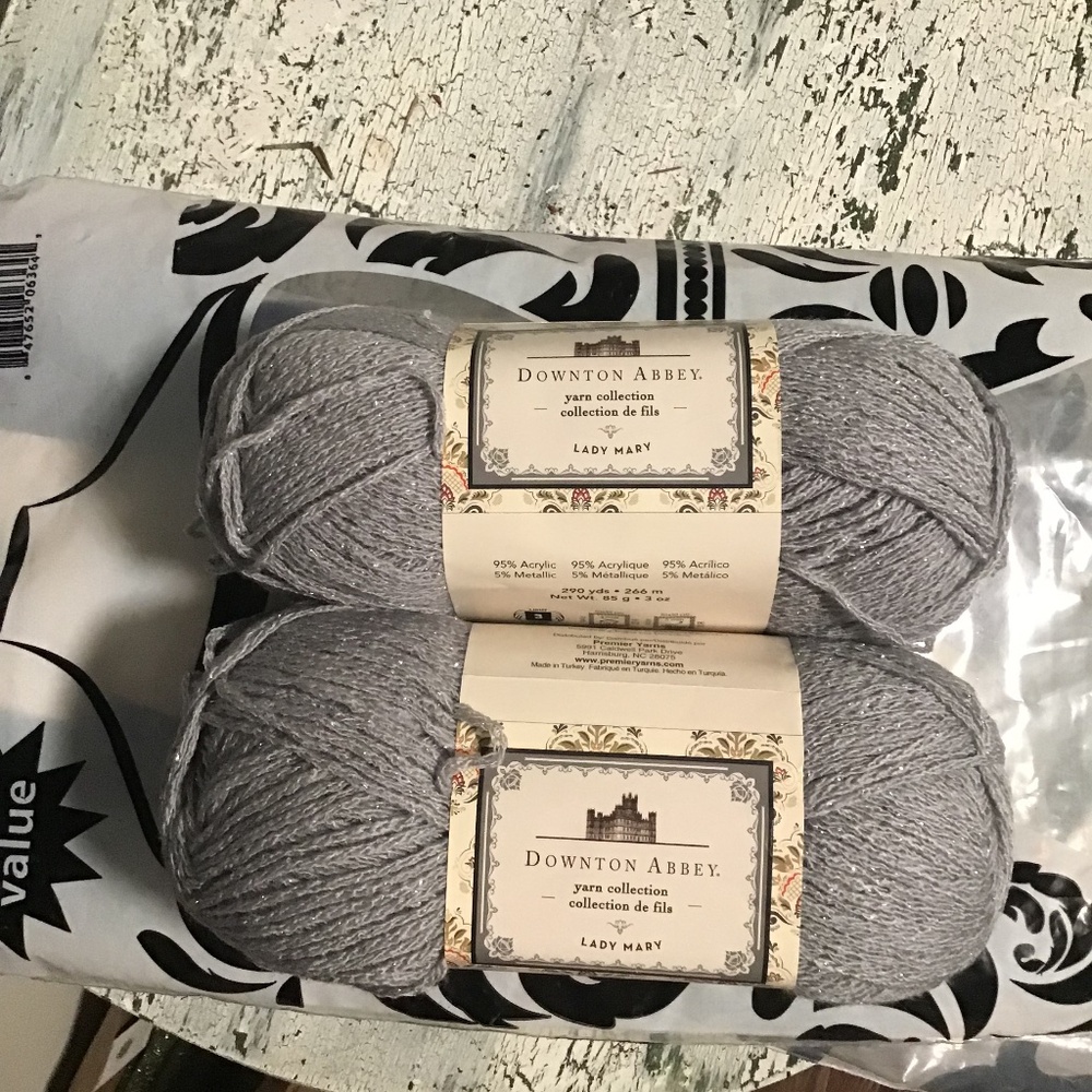 Downton Abbey Yarn Collection Lady Mary -- 2 silver frost  NEW